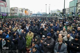 اجتماع عزاداران فاطمی در میدان هفت تیر تهران
