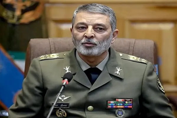29 فروردین؛ روز حیات دوباره ارتش و پیوند با ملت و انقلاب اسلامی