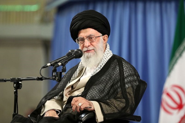 قرآن‌محوری عملیاتی در سیره رهبر شهید؛ تأکید بر زیست قرآنی، جهاد علمی و تحول در فعالیت‌های قرآنی کشور