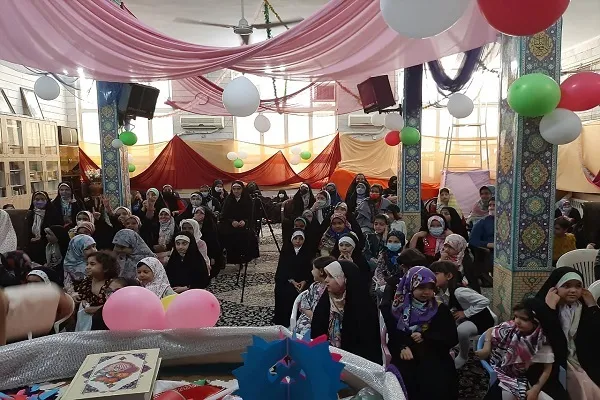 دختران جنوب شهر تهران در زینبیه گردهم جمع شدند + عکس