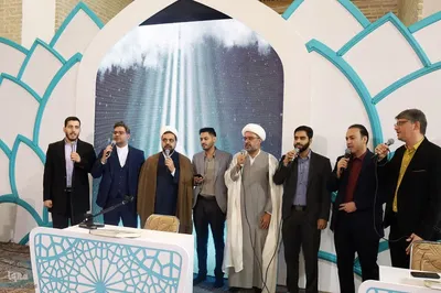 محفل انس با قرآن دانش آموزی در یزد‎