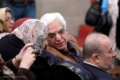 بیست و هشتمین گردهمایی هنرمندان به مناسبت تولد کیومرث پوراحمد (تولد ماه)