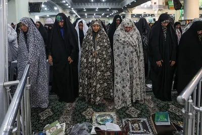 نماز عید قربان در حرم حضرت عبدالعظيم(ع)