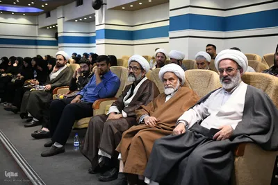 مراسم اختتامیه ششمین همایش «حوزه انقلابی حوزه منتظر» در حرم شاهچراغ(ع)