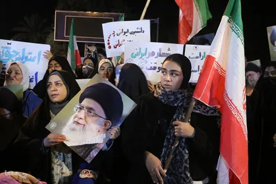 تجمع دانشجویان دانشگاه شیراز در حمایت از ایران مقتدر