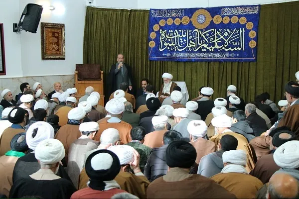 برگزاری جشن میلاد امام علی(ع) در دفتر آیت‌الله العظمی نوری همدانی + عکس