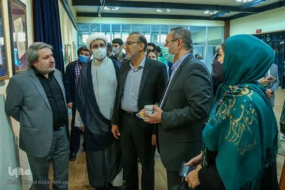افتتاح نمایشگاه ماه تمام