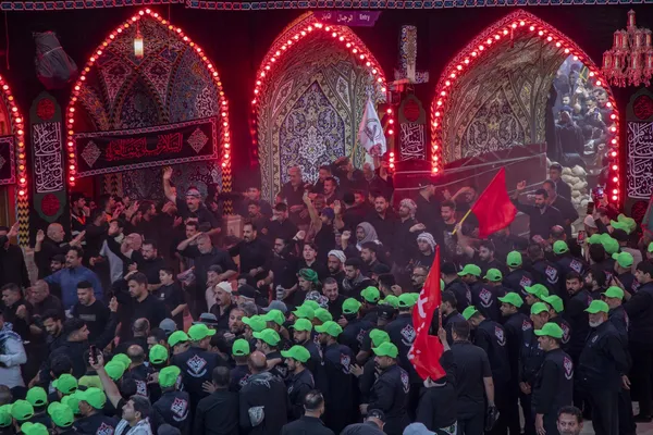 Kerbela’da Tuveyric merasiminde “Ey Hüseyin” feryadları yankılandı