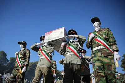 مراسم تشییع و خاکسپاری شهید گمنام در شیراز