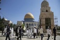 Settlers Backed by Israeli Forces Storm Al-Aqsa Mosque Compound