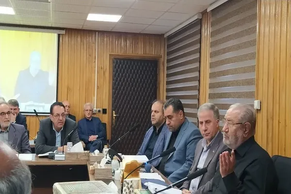 جلسه تفسیر قرآن ویژه مدیران اجرایی آذربایجان‌شرقی