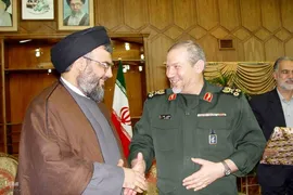شهید سید حسن نصرالله در قاب تصویر