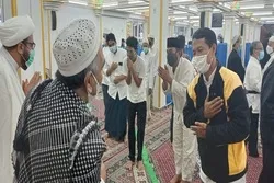اسلامی مرکز جکارتہ میں نماز عید سعید فطر + تصاویر