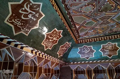 رونمایی از کتیبه سقف قبور مطهر شهدای ۷۲ تن حرم مطهر امام حسین (ع)
