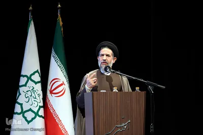 حجت‌الاسلام‌والمسلمین ابوترابی‌فرد، امام جمعه موقت در جشن آغاز پایش سلامت کارکنان شهرداری تهران