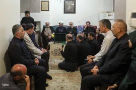 حضور جامعه قرآنی در منزل شهید احسان ذاکری