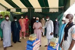 Côte d'Ivoire : une chaîne de solidarité pour les pauvres pendant le Ramadan