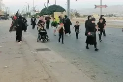 参加阿尔巴因仪式的黎巴嫩步行者
