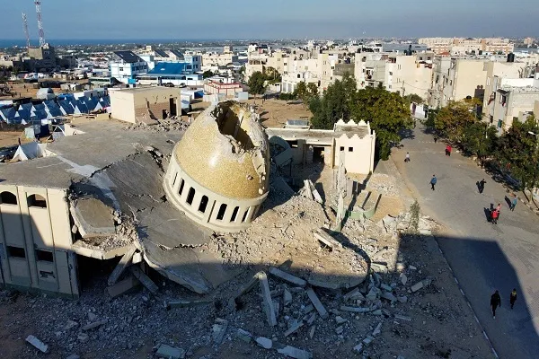 فصائل المقاومة تَدين إحراق الاحتلال نسخاً عن القرآن