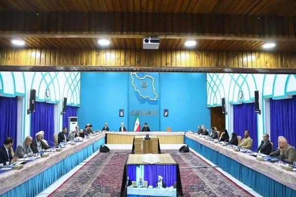 تأکید رئیس جمهور بر پیگیری اجرای رهنمودهای رهبری در دیدار با معلمان
