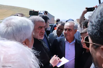 بازدید نایب‌رئیس مجلس و رئیس سازمان راهداری از پروژه پل بیات و جاده تبریز - زنجان
