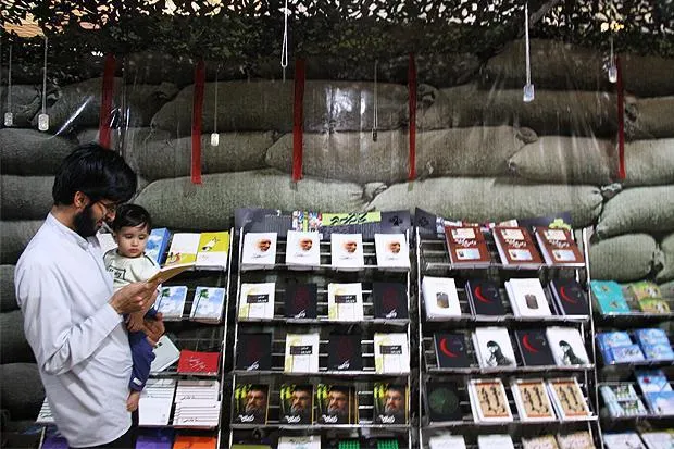 افتتاح ۲ نمایشگاه کتاب بوشهر و ساری
