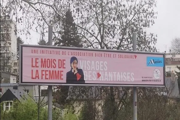 Fransa'da başörtülü 