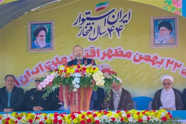 حضور گسترده مردم در راهپیمایی ۲۲ بهمن، مسئولیت مسئولان را سنگین‌تر می‌کند