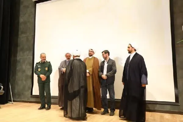 برگزیدگان «جشنواره صالحین» در چهارمحال‌و‌بختیاری تجلیل شدند