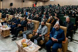 مراسم تکریم از مادران و همسران شهدا