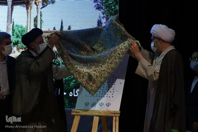 جلسه شورای اداری و نشست خبری رئیس جمهور در شیراز‎‎