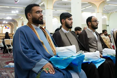 مراسم عمامه‌گذاری طلاب حوزه علمیه اصفهان