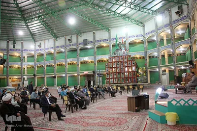 نشست تخصصی ارتقای قاریان وحافظان یزد با حضور قاری سید جواد حسینی