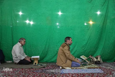 آیین معنوی اعتکاف در مصلی کرج