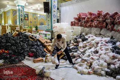 ارسال اقلام مورد نیاز سیل زدگان از آستان علی بن مهزیار(ع) اهواز