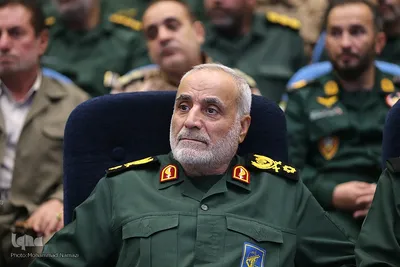 آئین اختتامیه مسابقات سراسری قرآن کریم نیروی زمینی سپاه با حضور سردار سرتیپ پاسدار «محمد کرمی» فرمانده نیروی زمینی سپاه شامگاه چهارشنبه 9 مهرماه در مجتمع فتح المبین برگزار شد.