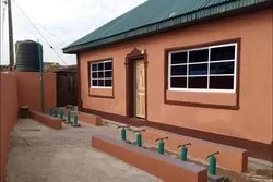 Nigeria: Un pasteur rénove la mosquée en ruine où il jouait étant gosse