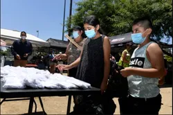 Etats-Unis : Des musulmans distribuent 8000 masques en Californie