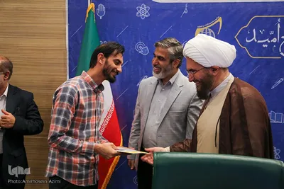نشست اتحادیه انجمن های اسلامی دانش آموزان استان فارس
