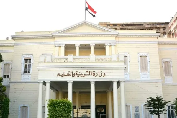 توضیحات آموزش و پرورش مصر درباره اشتباه چاپی قرآن در کتاب درسی