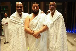 Mike Tyson dans le ihram+vidéo