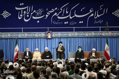 دیدار مسئولان نظام و سفرای کشورهای اسلامی با رهبر انقلاب