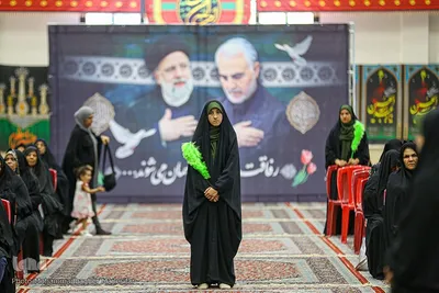 سوگواره هفتمین روز شهادت رئیس‌جمهور در اصفهان