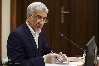 عبدالهادی فقهی زاده معاون قرآن و عترت وزیر فرهنگ و ارشاد در پنجاه‌وپنجمین جلسه کمیسیون توسعه فعالیت‌های تبلیغی – ترویجی قرآن کریم