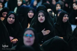 عزاداری شب عاشورای حسینی در 
حرم امام زاده حسن(ع)