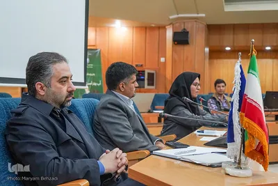 مراسم روز جهانی آب توسط پژوهشکده آب و محیط زیست دانشگاه شیراز