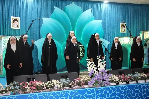 گواهینامه پایان دوره ۱۸۲ حافظ قرآن اهدا شد + فیلم