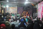 موکب کودکانه یک دنیا یک پدر