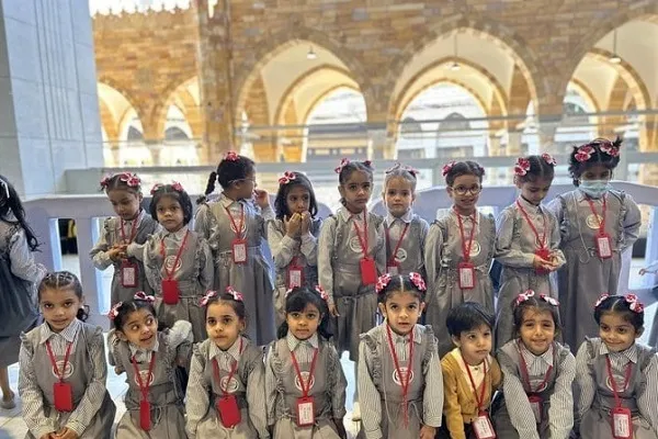 Mescid-i Haram’da İslam maarifiyle tanışma turları düzenleniyor