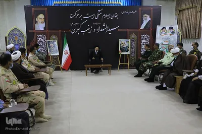 دیدار جمعی از فرماندهان نظامی خراسان جنوبی با حجت‌الاسلام علیرضا عبادی